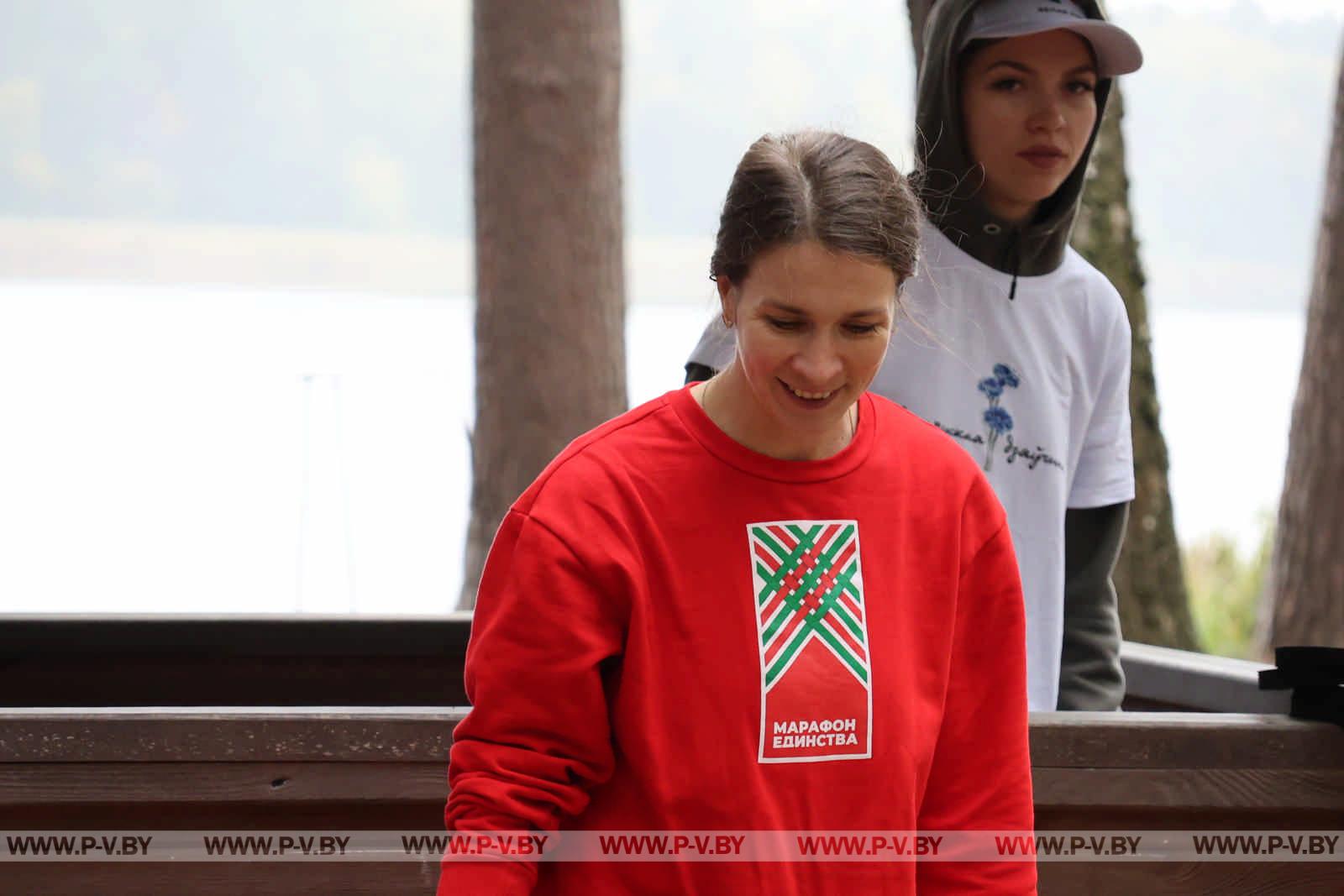 «Полешуки» и «Пинчуки» очаровали областной туристический слёт