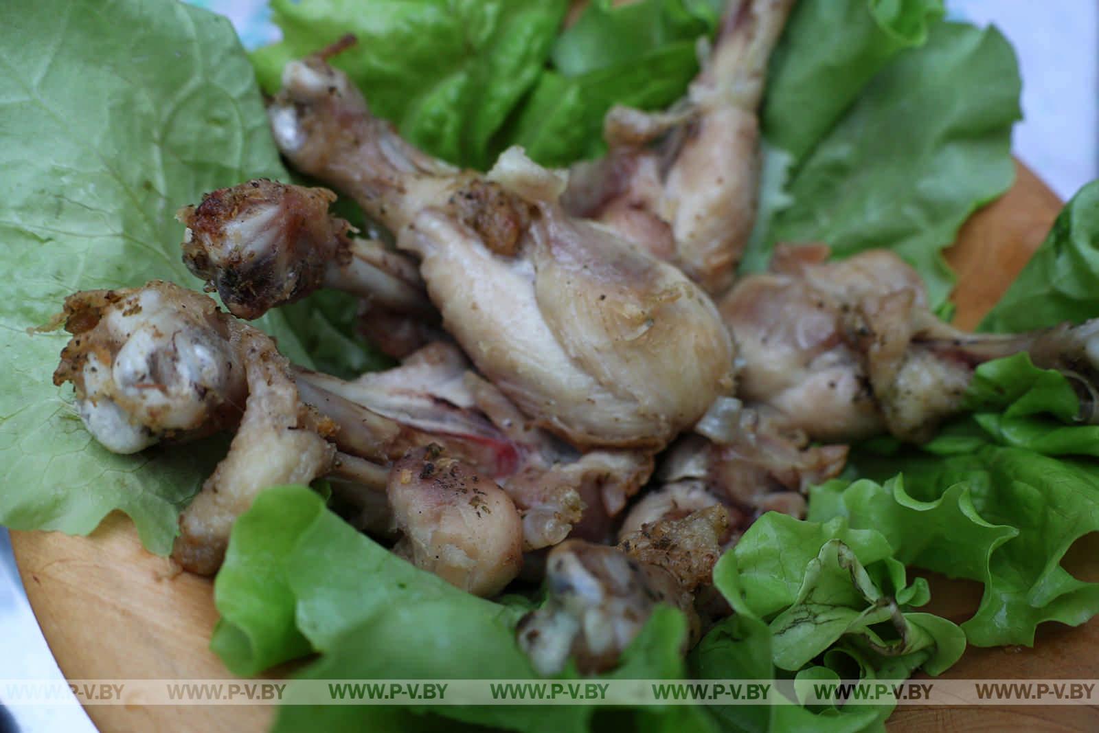 «Полешуки» и «Пинчуки» очаровали областной туристический слёт