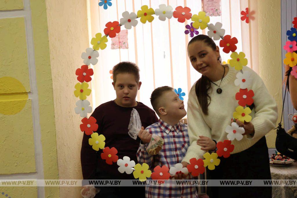 Стартовала Неделя родительской любви