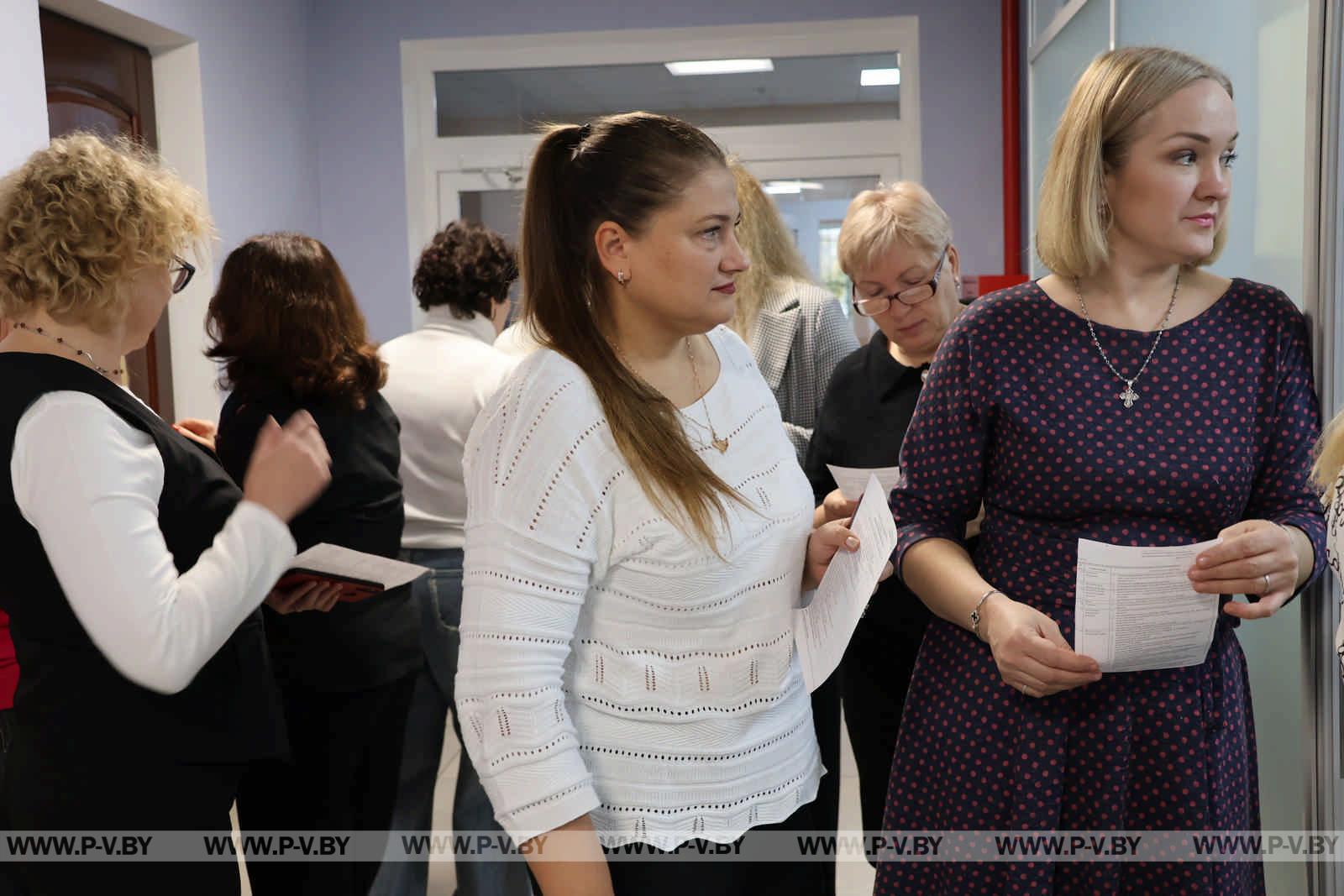 Не обращаясь в поликлинику, могли сделать ЭКГ, биохимический анализ крови, измерить давление