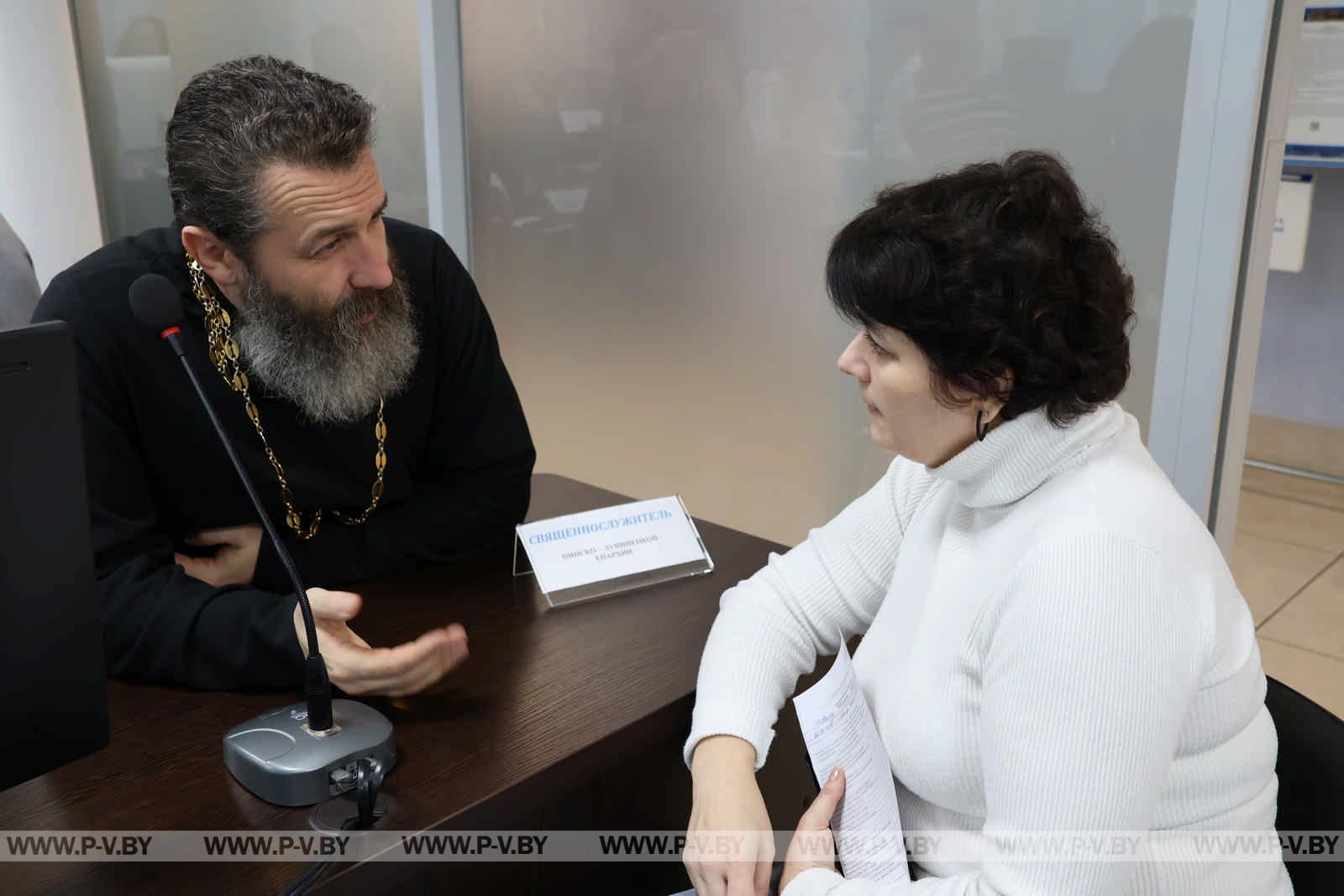 Не обращаясь в поликлинику, могли сделать ЭКГ, биохимический анализ крови, измерить давление