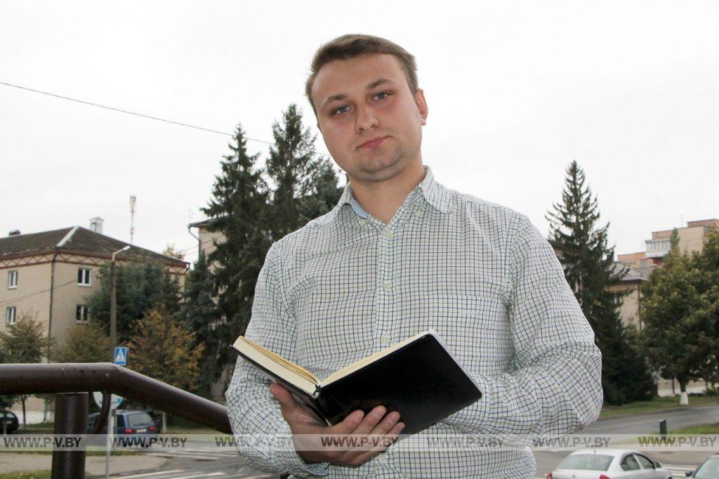 Дебошир с ружьем, угон лодки, киберпреступники. О службе рассказал оперуполномоченный Илья Ковалевич