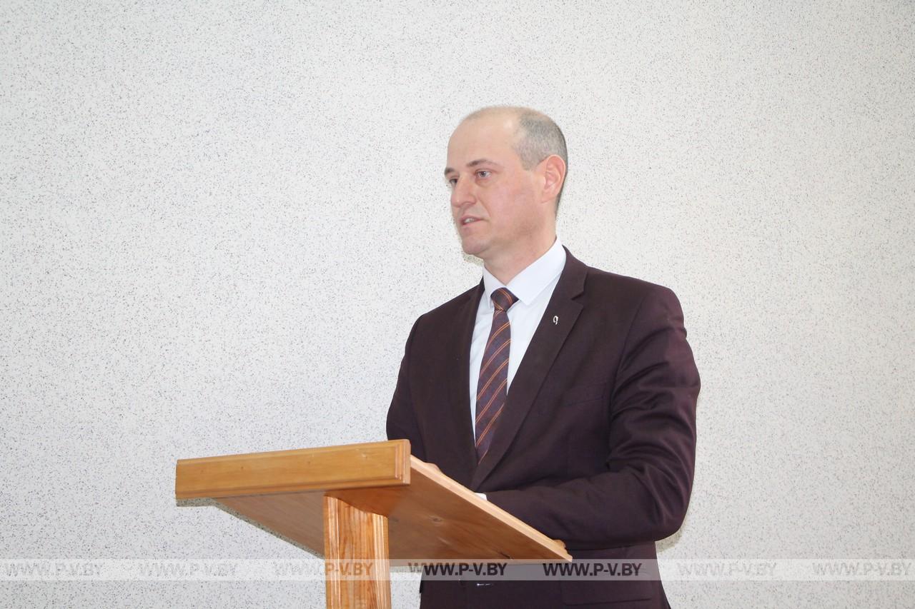 В управлении по образованию горисполкома чествовали лучших юных финансистов