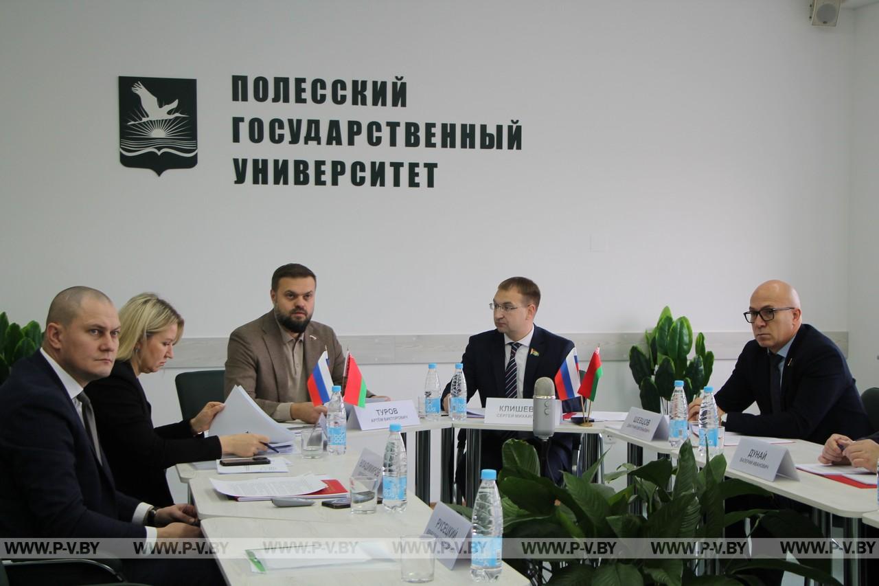 На повестке дня – молодёжная политика и развитие туризма