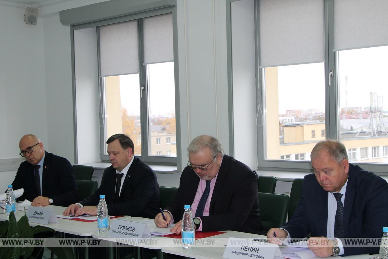 На повестке дня – молодёжная политика и развитие туризма