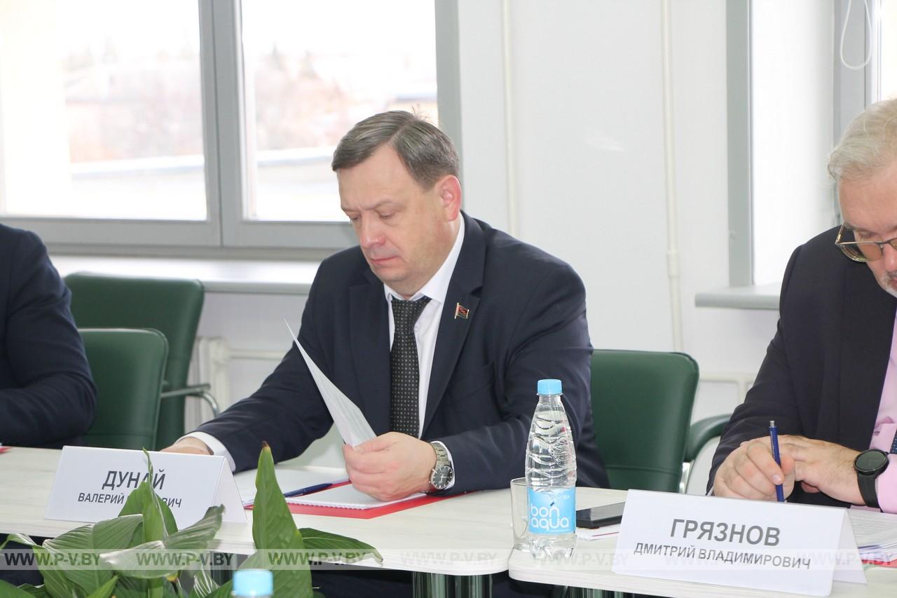 На повестке дня – молодёжная политика и развитие туризма