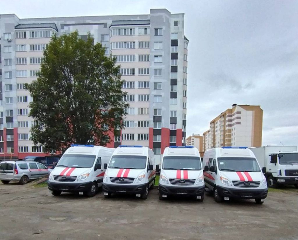 Автопарк центральной поликлиники пополнился новой техникой