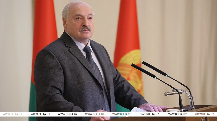 Мужской разговор в Витебске, злободневные темы, ливийский камбэк и громкий кинопроект. Итоги недели Президента