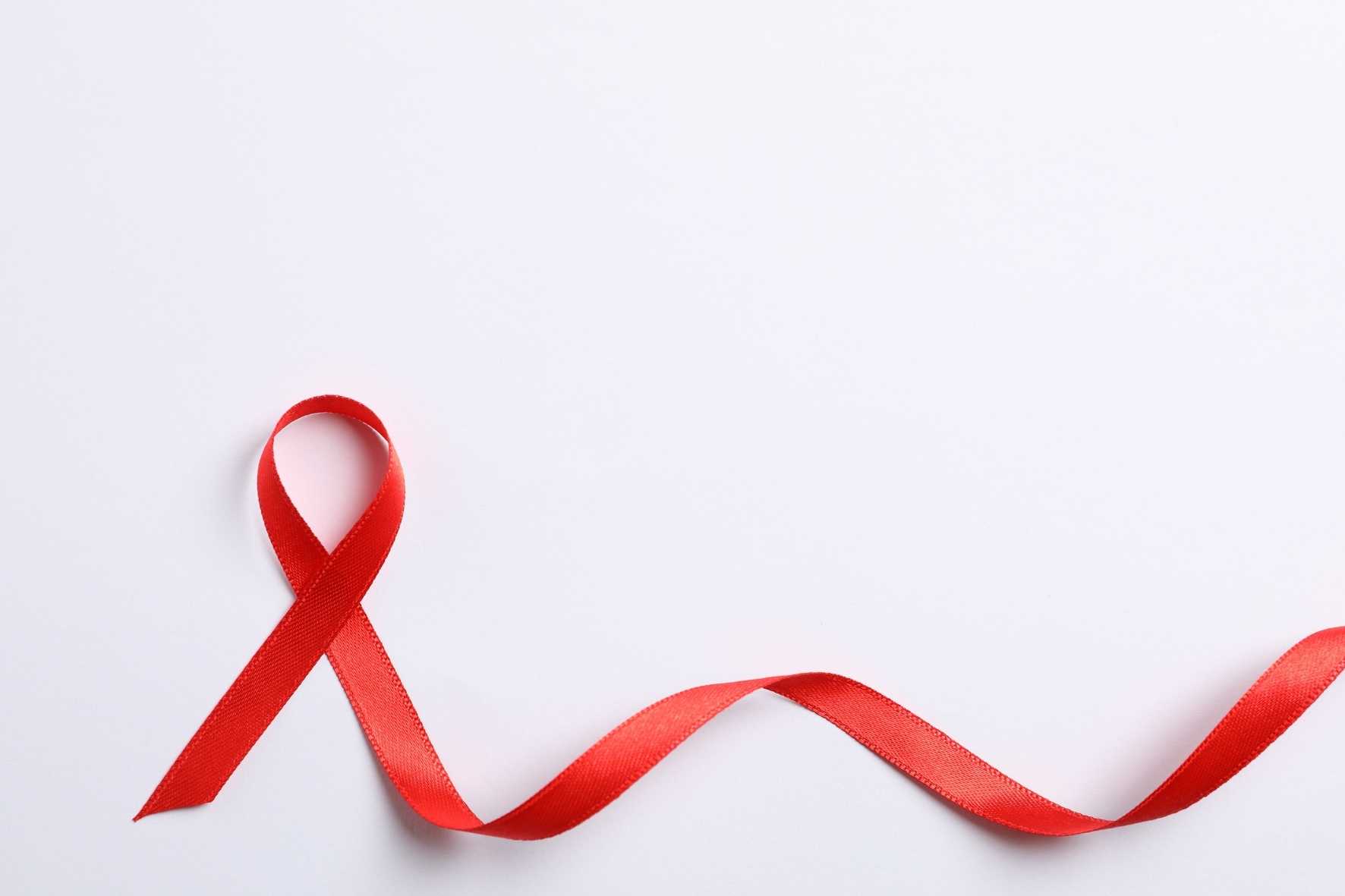 ВИЧ-инфекция: преобладает половой путь передачи