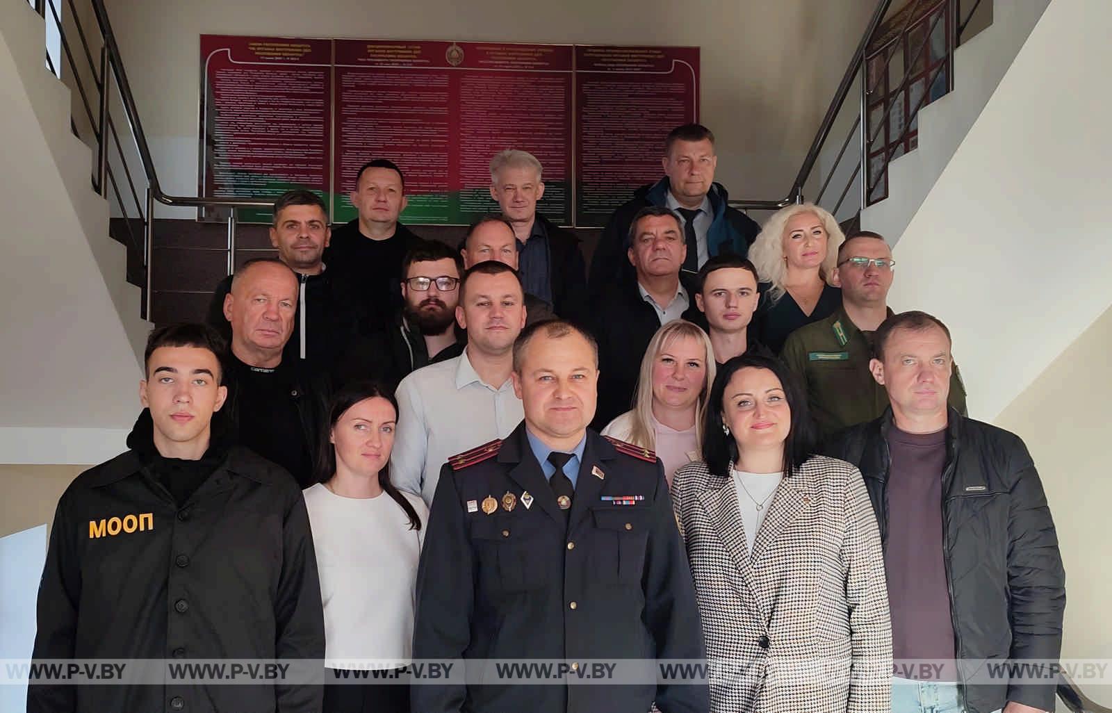 На Пинщине добровольные дружины и народное ополчение объединились ради будущего