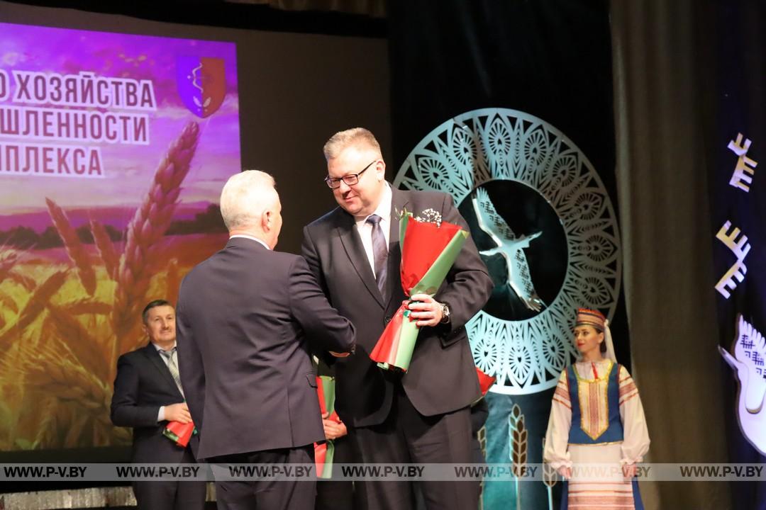 Заслуженные награды тем, кто знает цену хлебу