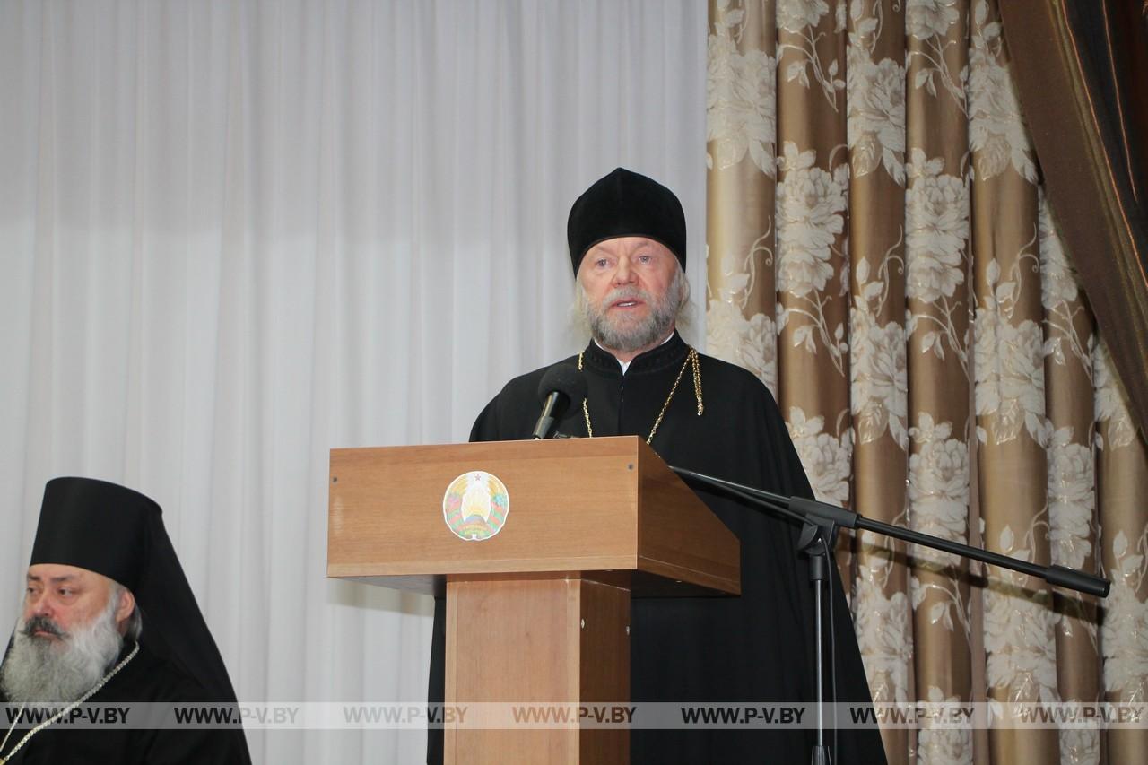 Фёдор Повный: «Без святителей нет просветителей»