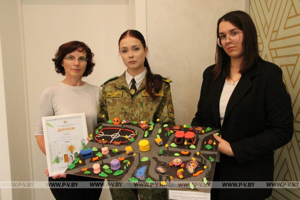 В кейс-чемпионате «Строитель будущего» победу завоевала «Пчёлка» В кейс-чемпионате «Строитель будущего» победу завоевала «Пчёлка»