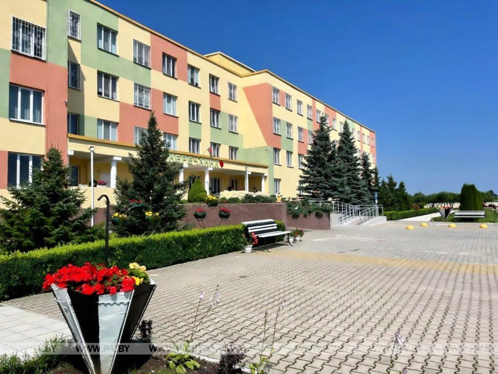 Лучшие в области «Цветы Победы» у пансионата «Меречанка» Лучшие в области «Цветы Победы» у пансионата «Меречанка»