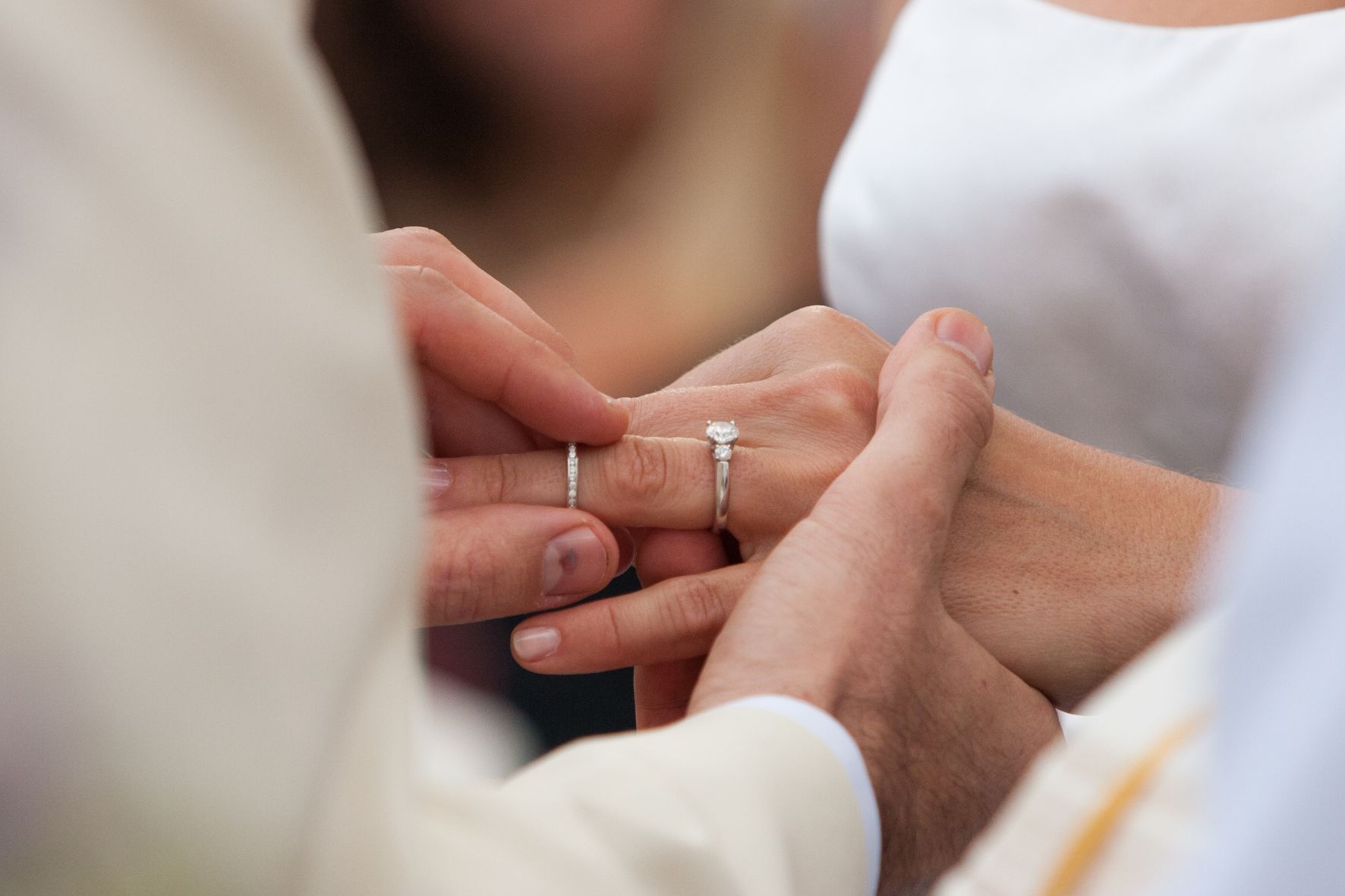 Торжественная регистрация заключения браков