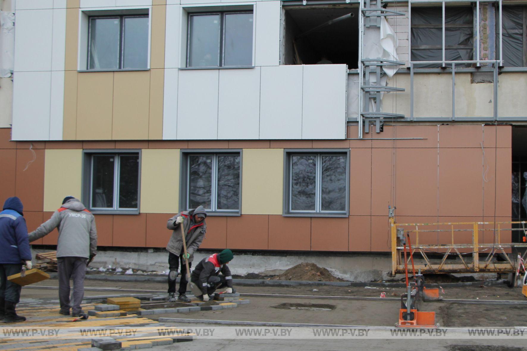 Реконструкция центральной больницы: блок А к сдаче готов