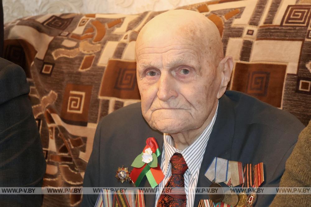 Ветерану Николаю Гавриловичу – 102 года! Ветерану Николаю Гавриловичу – 102 года!