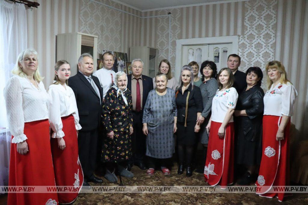 100-летний юбилей отметила мама, бабушка, прабабушка и прапрабабушка Павла Андреевна Бойба 100-летний юбилей отметила мама, бабушка, прабабушка и прапрабабушка Павла Андреевна Бойба