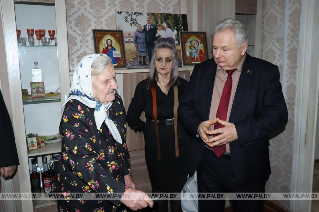 100-летний юбилей отметила мама, бабушка, прабабушка и прапрабабушка Павла Андреевна Бойба