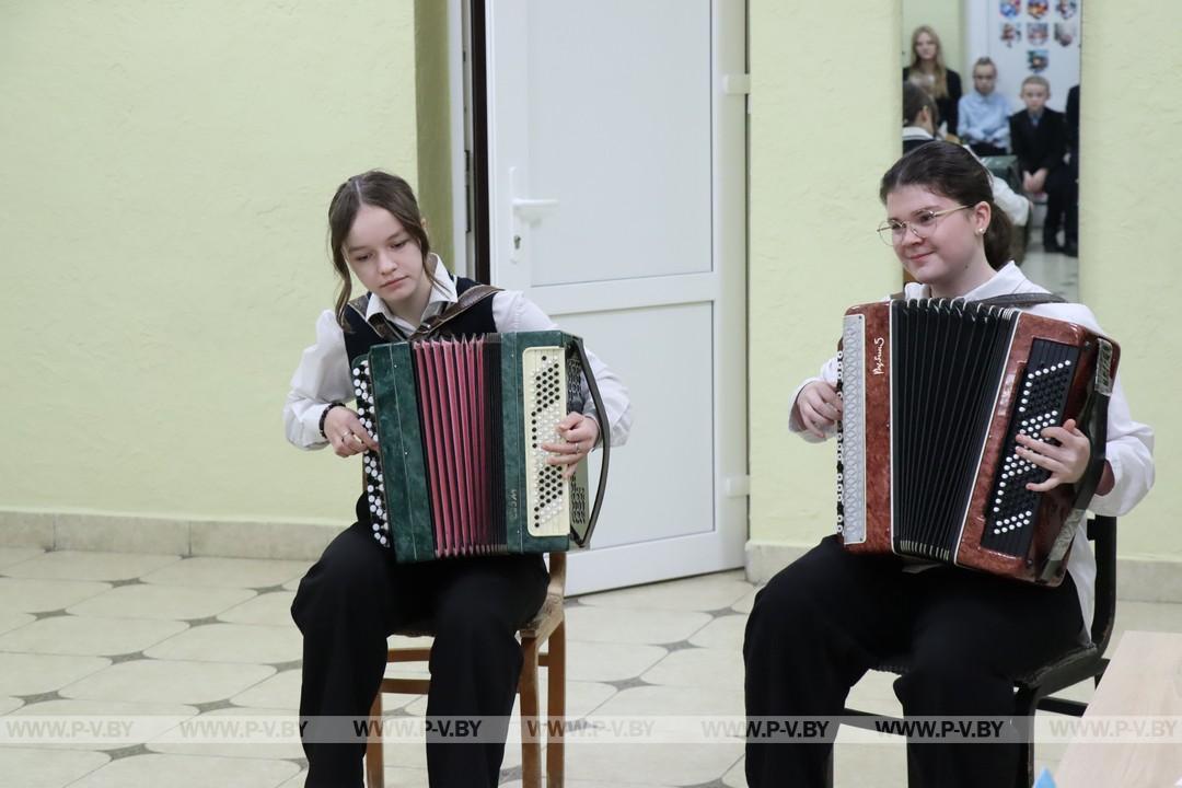 18 декабря органам загс Республики Беларусь исполнилось 108 лет