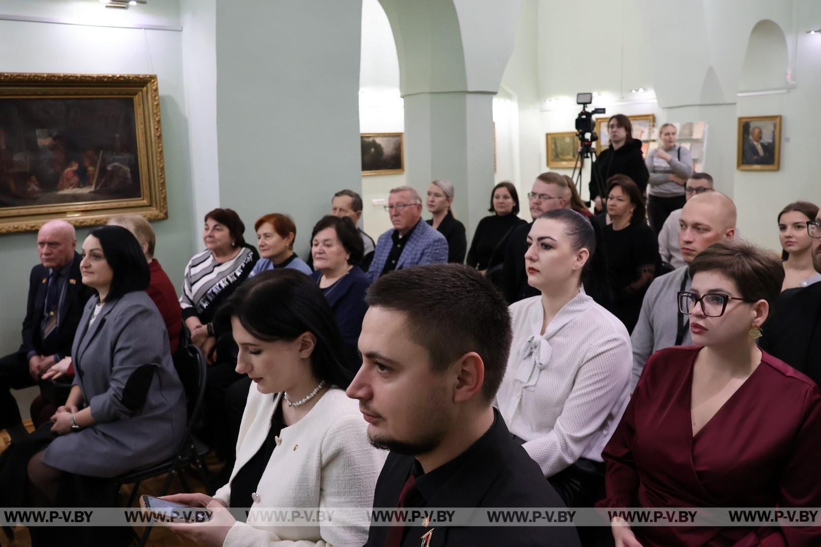 Диалог с лидерами: секретари ОО «БРСМ» Брестчины прошли обучающий семинар