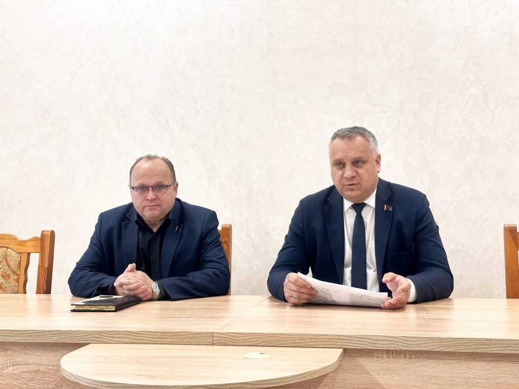 Переход к новому качеству жизни: депутат Николай Ковалько представил программу пятилетки коллективу судебных экспертов
