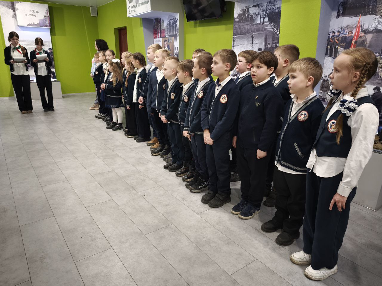 Пограничники приняли участие в торжественном посвящении школьников в члены «БРПО»