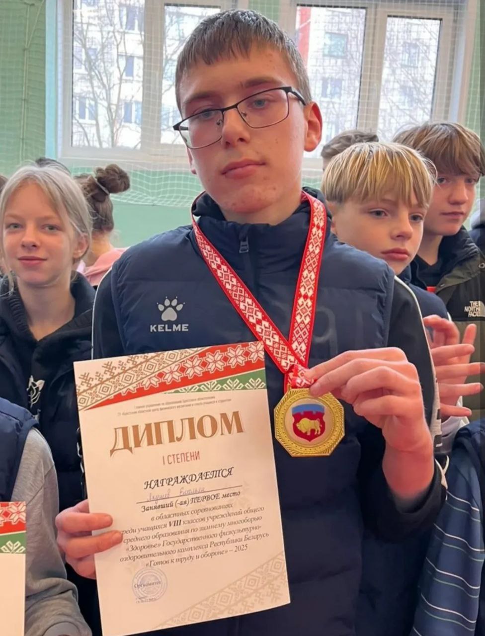 Школьники района в лидерах по зимнему многоборью