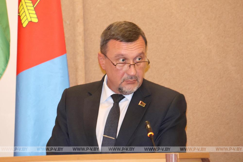 На заседании Пинского районного исполнительного комитета рассмотрели вопрос об эффективности принимаемых мер по реализации государственной молодежной политики