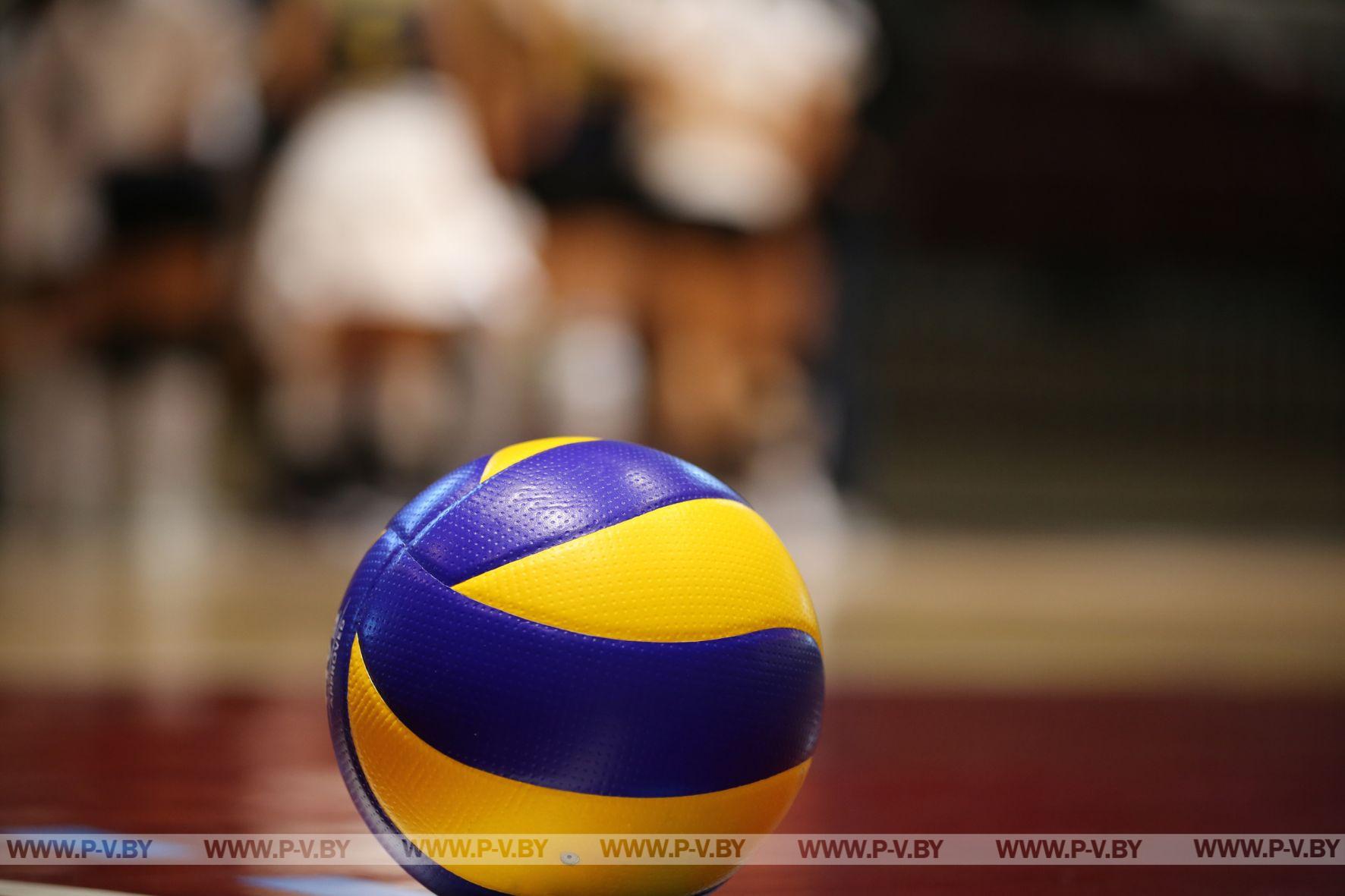 В Пинске завершился волейбольный турнир среди школьниц