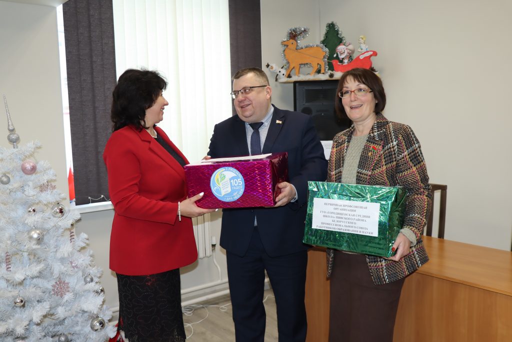 Новый год начался с добрых дел