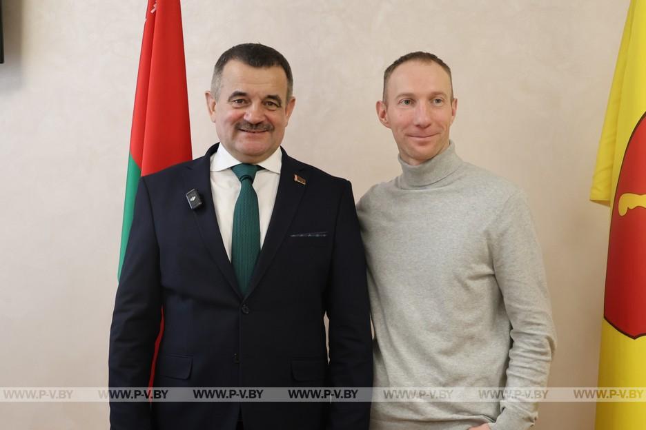 Мэр города встретился с представителями блогерского сообщества