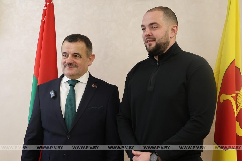 Мэр города встретился с представителями блогерского сообщества