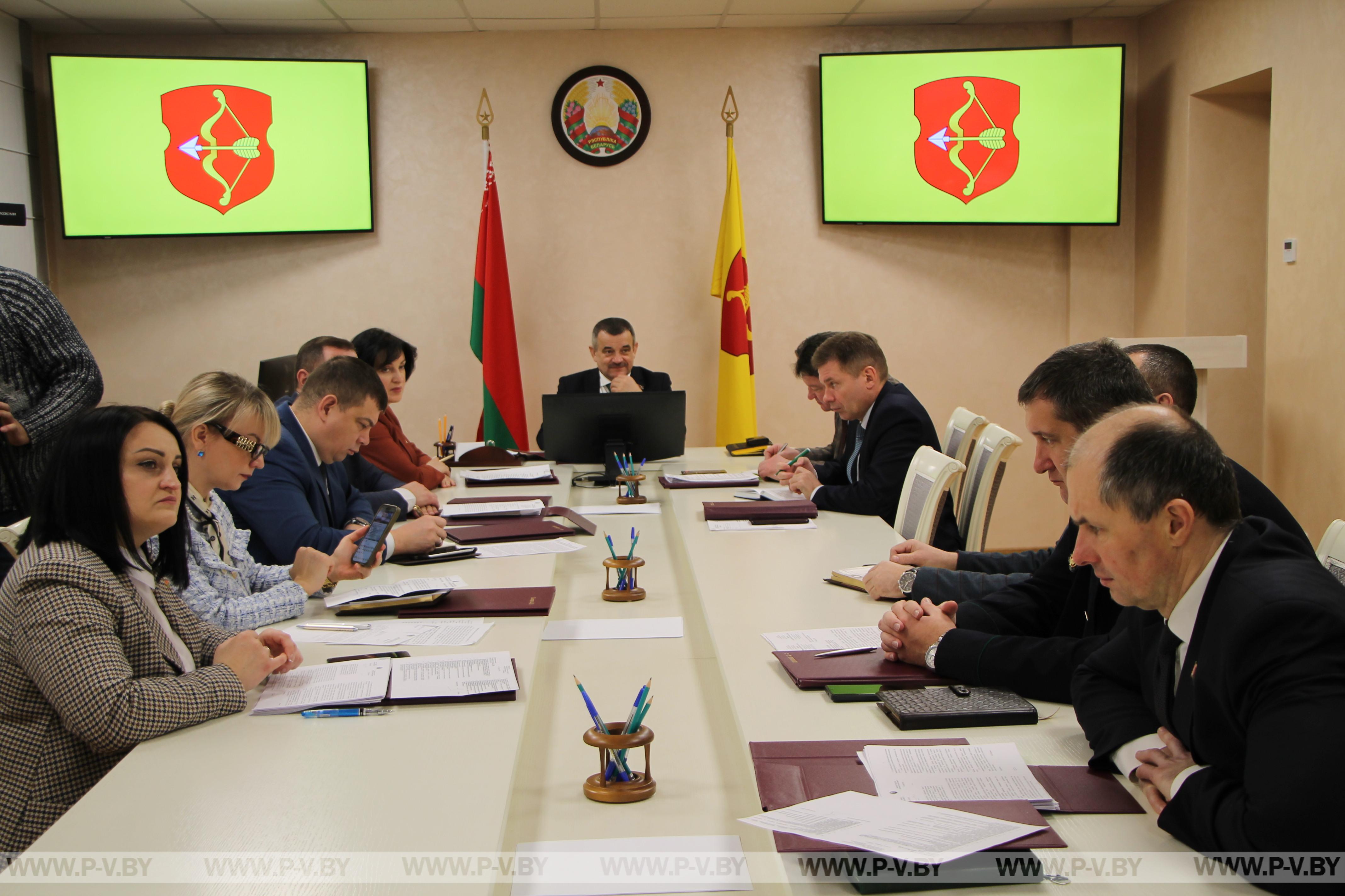 Испытания ливневым снегопадом пинчане выдержали достойно