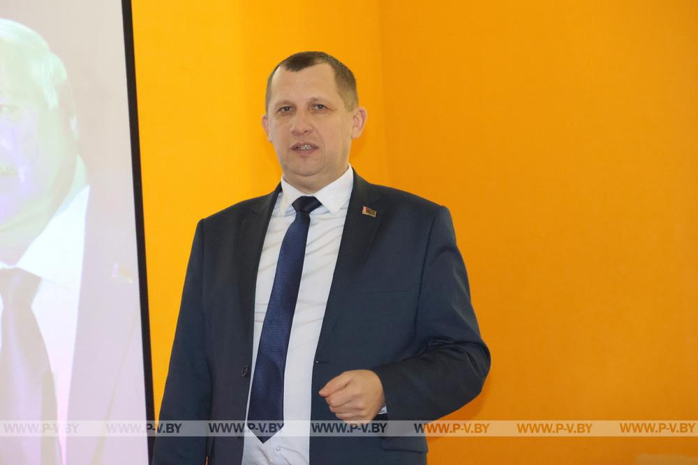 Представители власти встретились с жителями деревни Сошно Пинского района