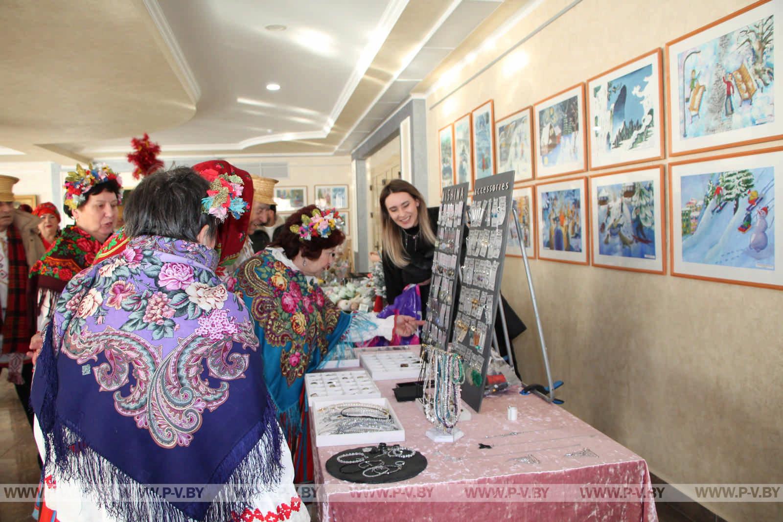 Как прошли крещенские вечерки в Пинске?