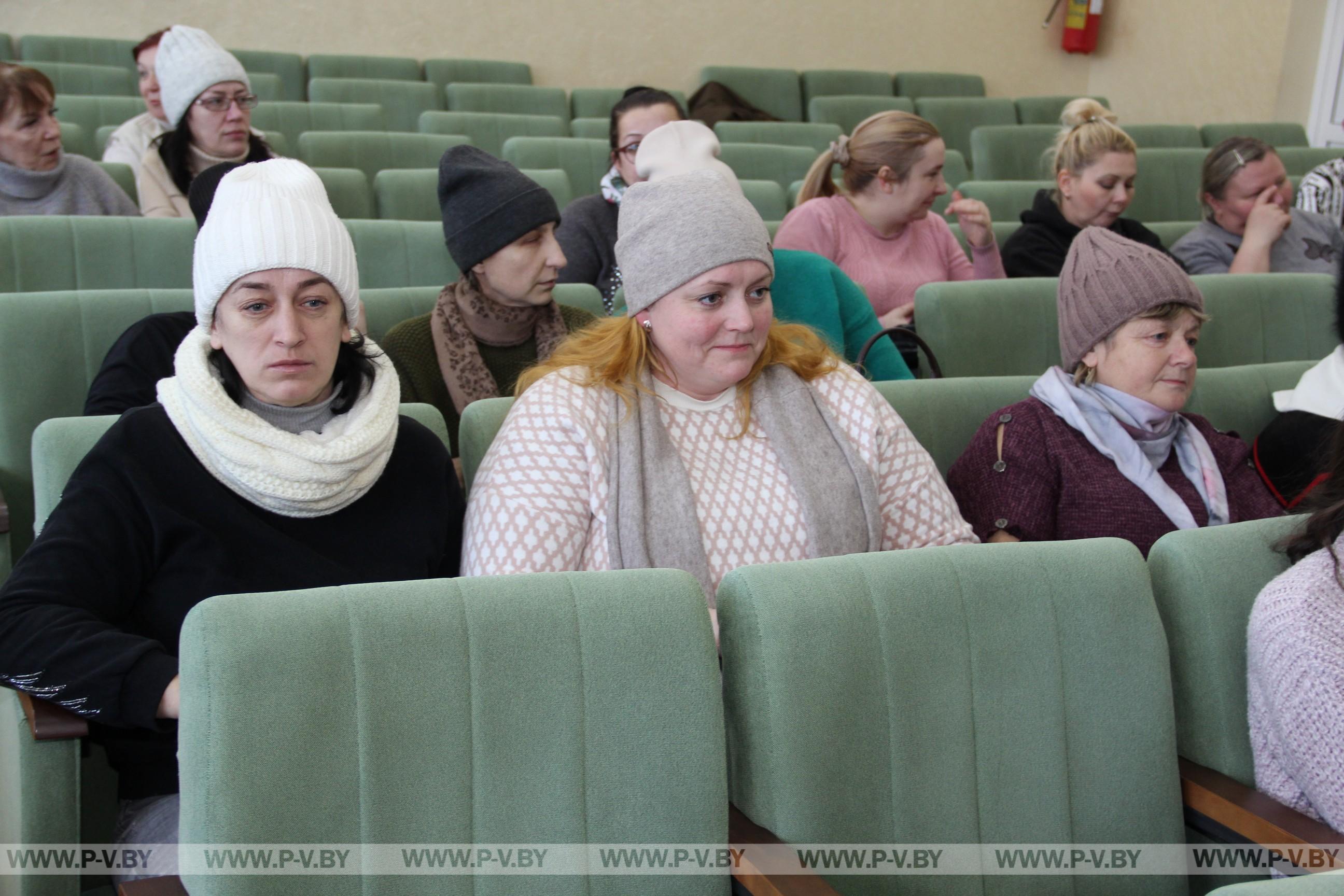 Информационная группа встретилась с коллективом «ОАО «Школьник»