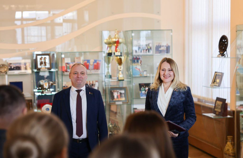 Работники оздоровительного центра «Свитанак» побывали в Доме правительства