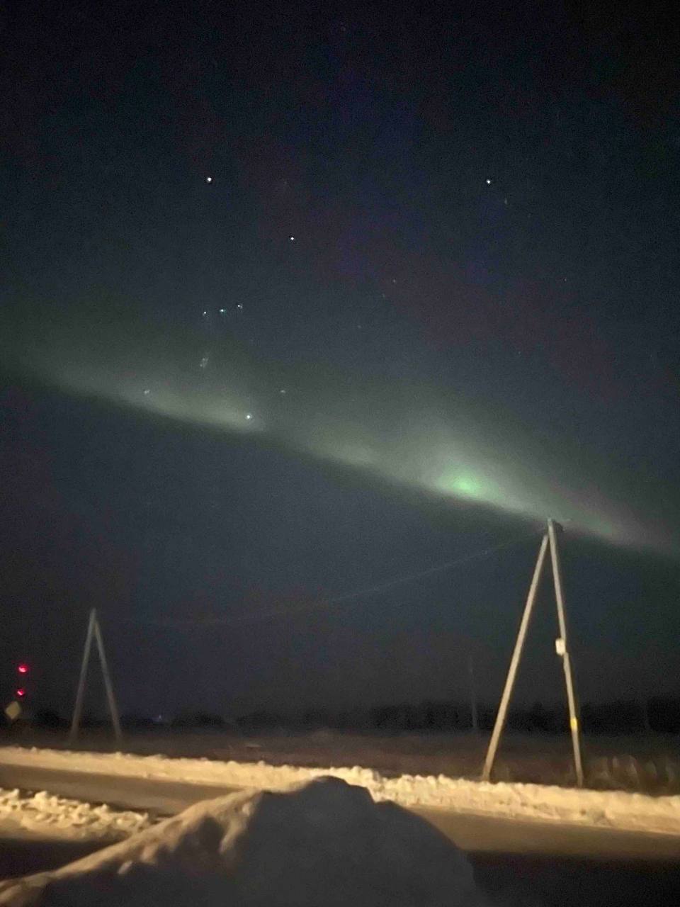 Редкое полярное сияние озарило ночное небо Пинщины и не только