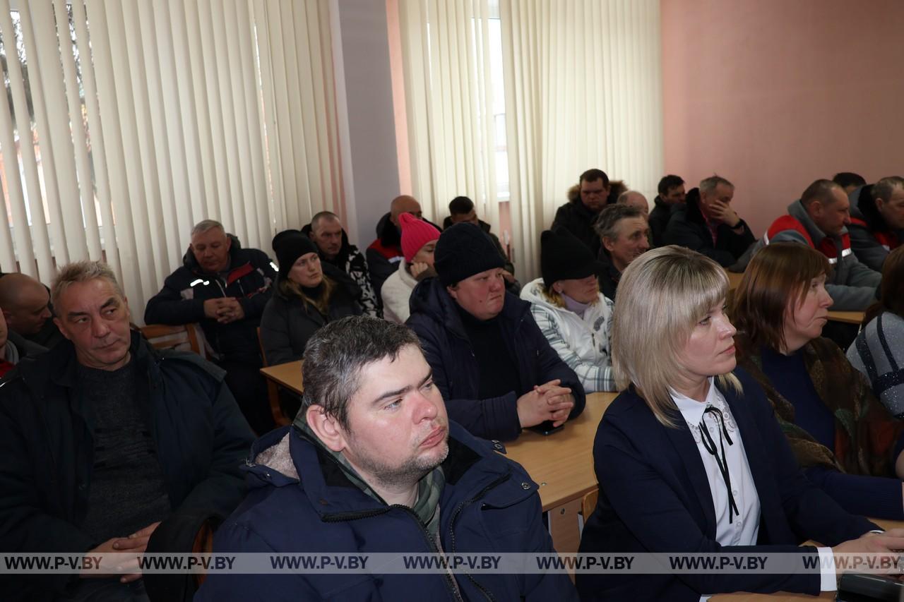 В ЖЭСе № 3 говорили о главном: обороноспособности страны и патриотизме