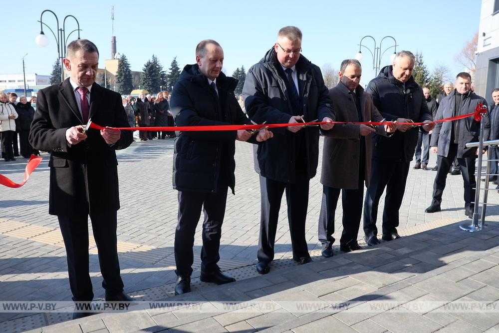 В Пинске открыли новое современное здание налоговой инспекции В Пинске открыли новое современное здание налоговой инспекции