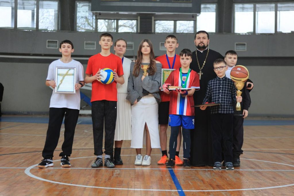 В Пинске прошел 12-й епархиальный съезд «Православная молодежь за здоровый образ жизни» В Пинске прошел 12-й епархиальный съезд «Православная молодежь за здоровый образ жизни»
