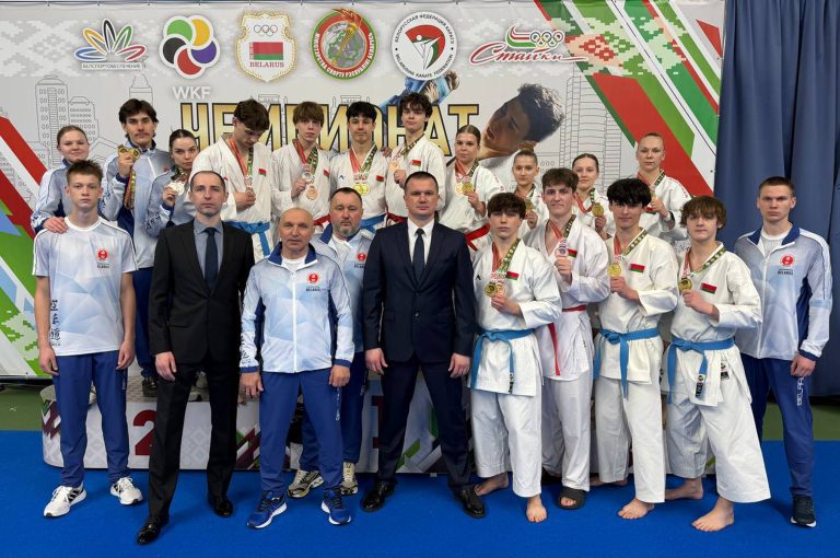 Пинские каратисты завоевали серебро чемпионата Беларуси