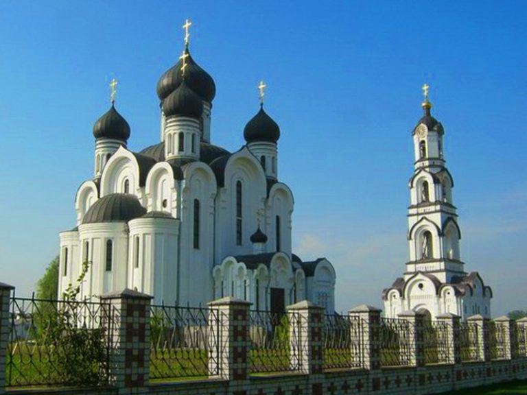 Побывали в храме в начале страстной седмицы