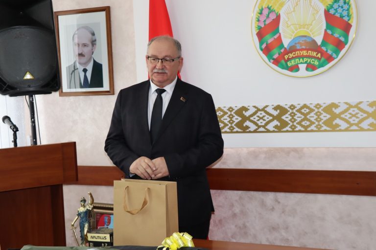 Владимир Петько завершил деятельность в органах исполнительной власти Пинского района