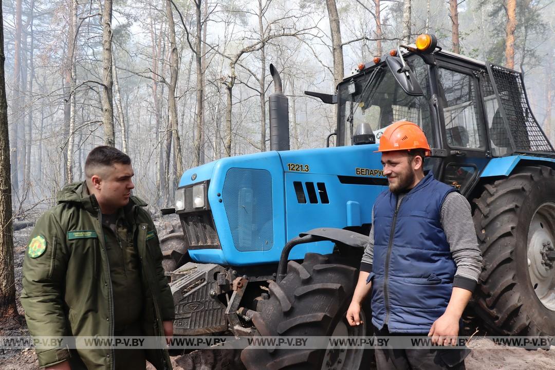 В Сошненском лесничестве Пинского лесхоза продолжается ликвидация крупного пожара