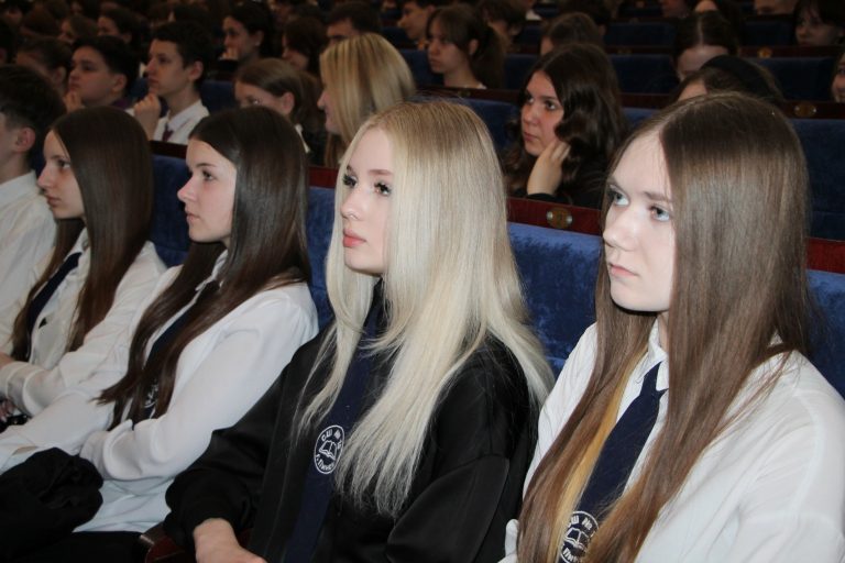 «Пінск. Моладзь. Імкненне»: на форуме разважалі пра патрыятызм