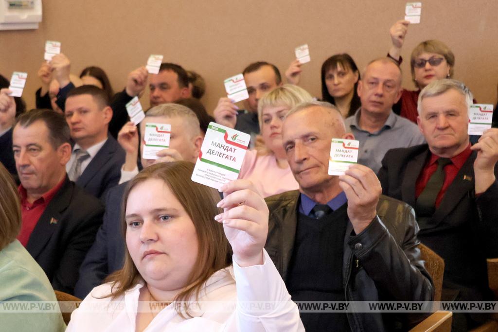 В Пинском районном отделении партии «Белая Русь» уже 1029 человек
