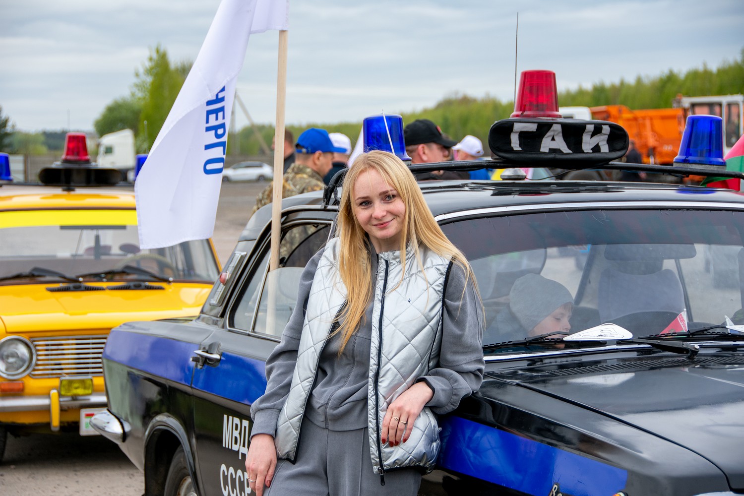 Сегодня в Пинске прошел масштабный патриотический автопробег