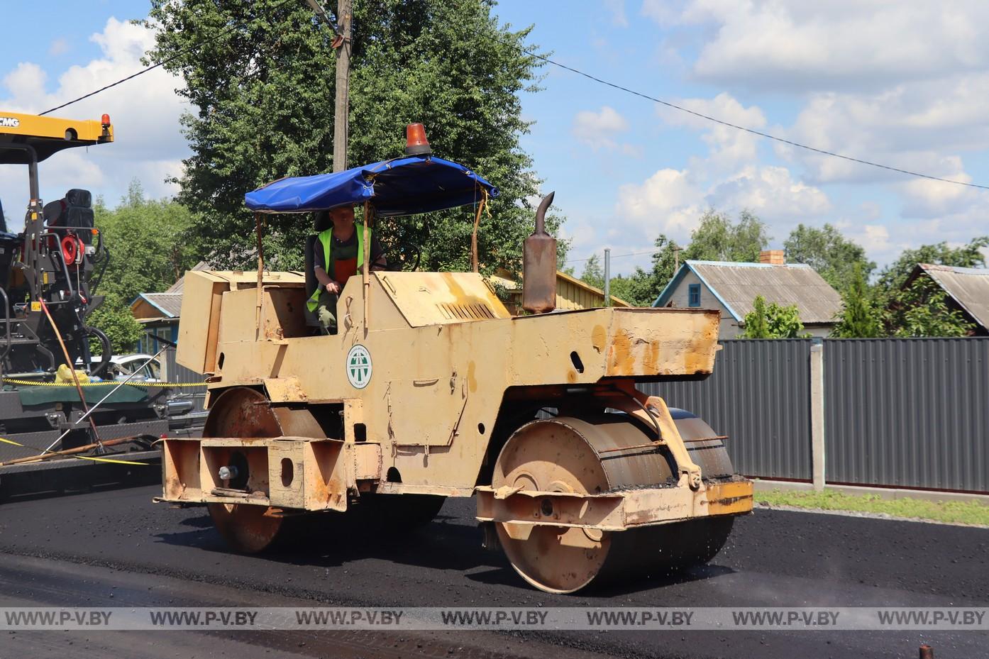 В режиме интенсивного движения дорожники обновляют трассу Н-209
